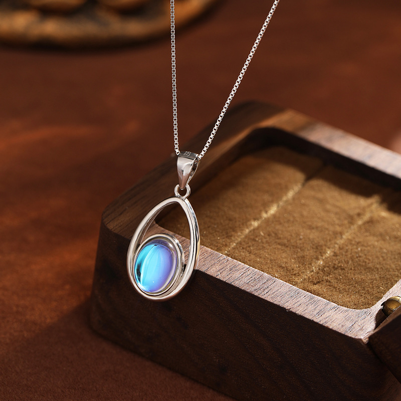 925 Sterling Silver Moonstone Pendant Necklace - Image 4